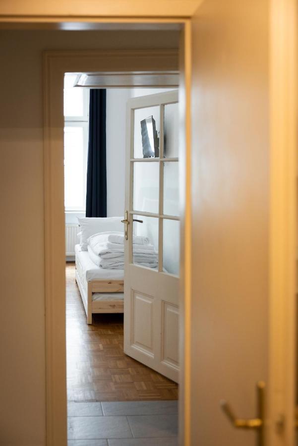 Premium 80 M2 Apartment - Free Parking Виена Екстериор снимка